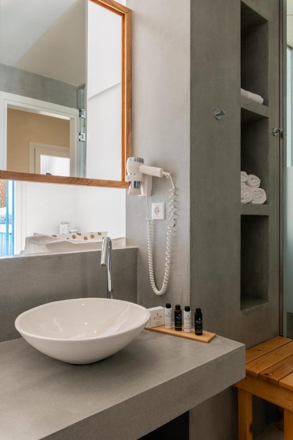 Bluetopia Suites Mykonos Town Экстерьер фото