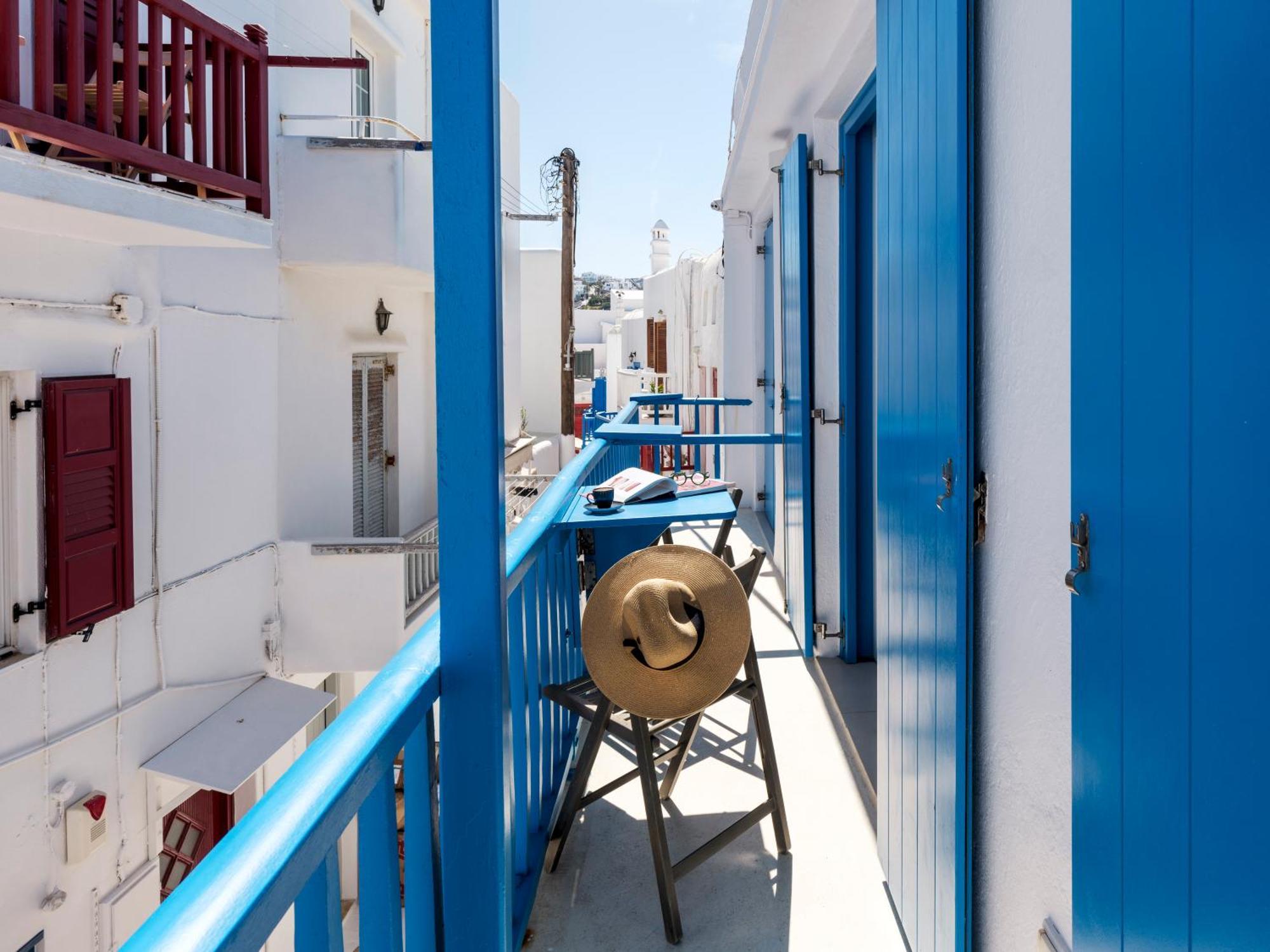 Bluetopia Suites Mykonos Town Экстерьер фото