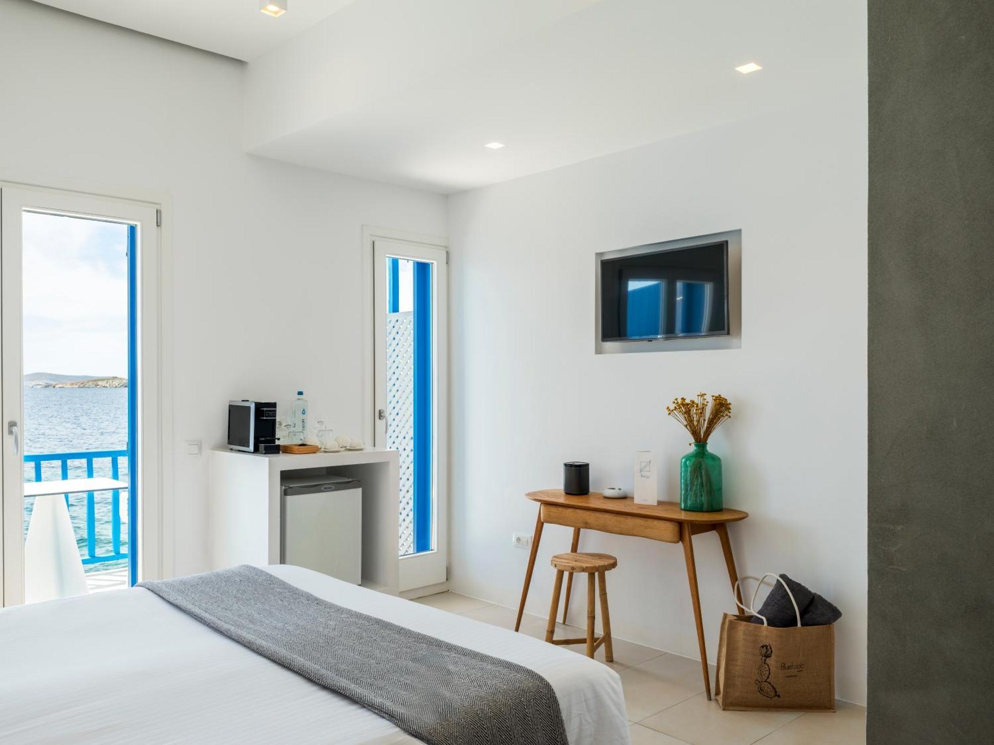 Bluetopia Suites Mykonos Town Экстерьер фото